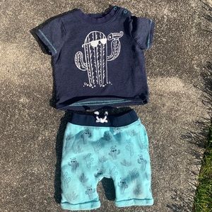 Gymboree Baby Boy Short Set Size 12-18 Months